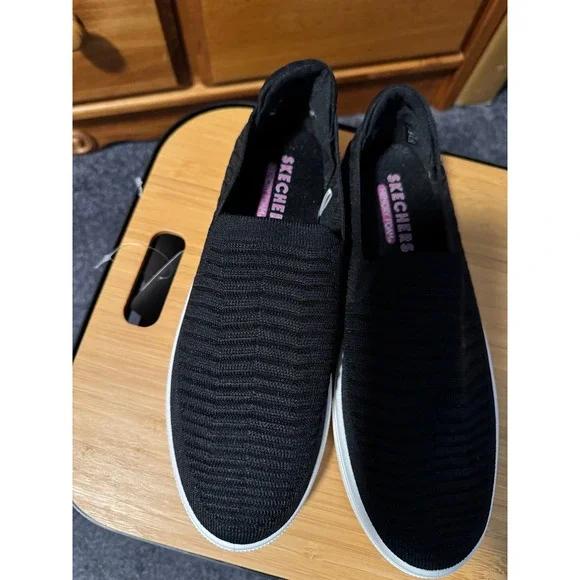 Skechers Women's Poppy Garden Walk Slip On Shoes Women's Size 10 - Picture 3 of 7